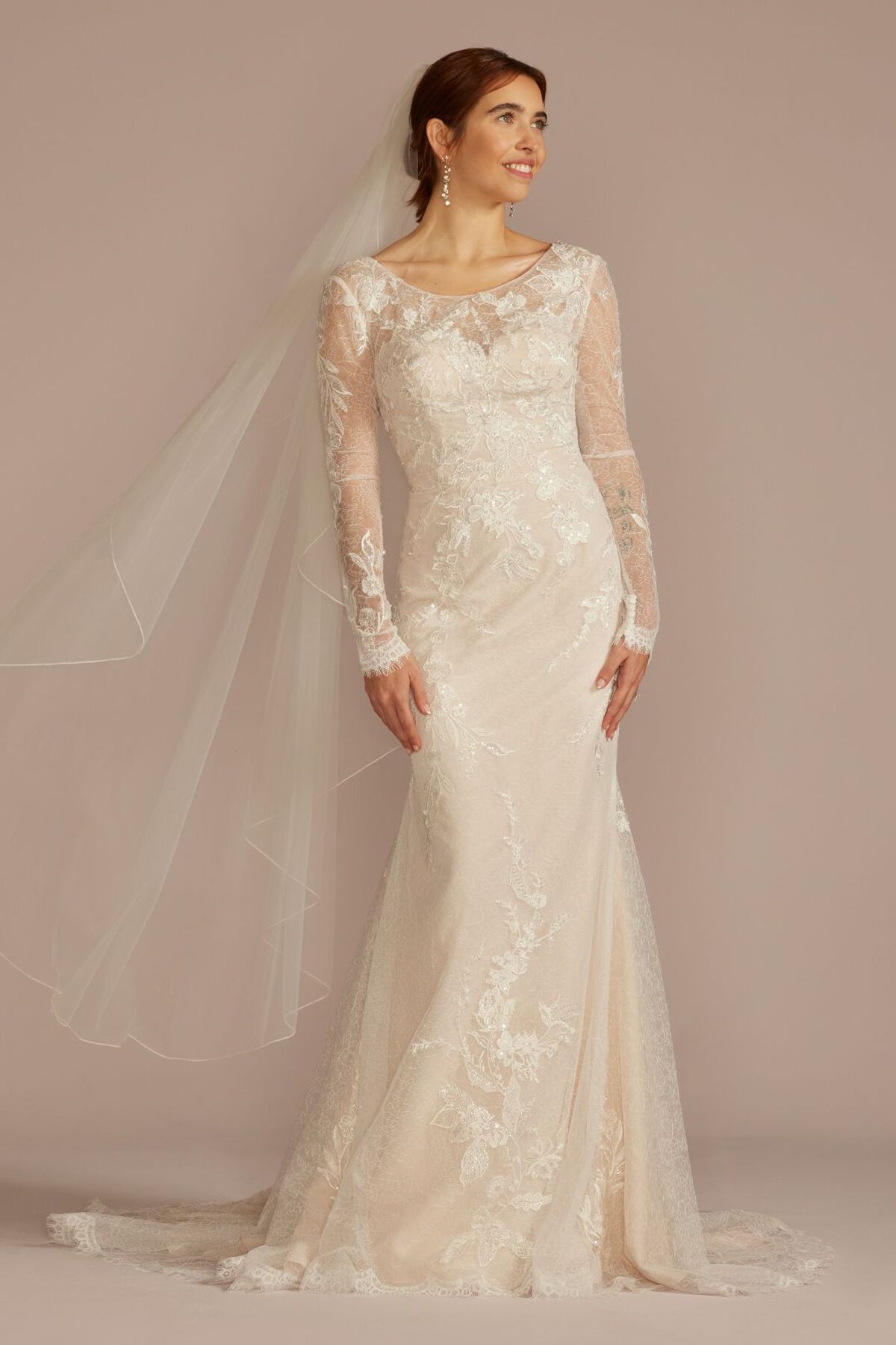 Vestido de novia sirena con manga larga con escote ilusi&oacute;n, MARFIL/PIEDRA, hi-res