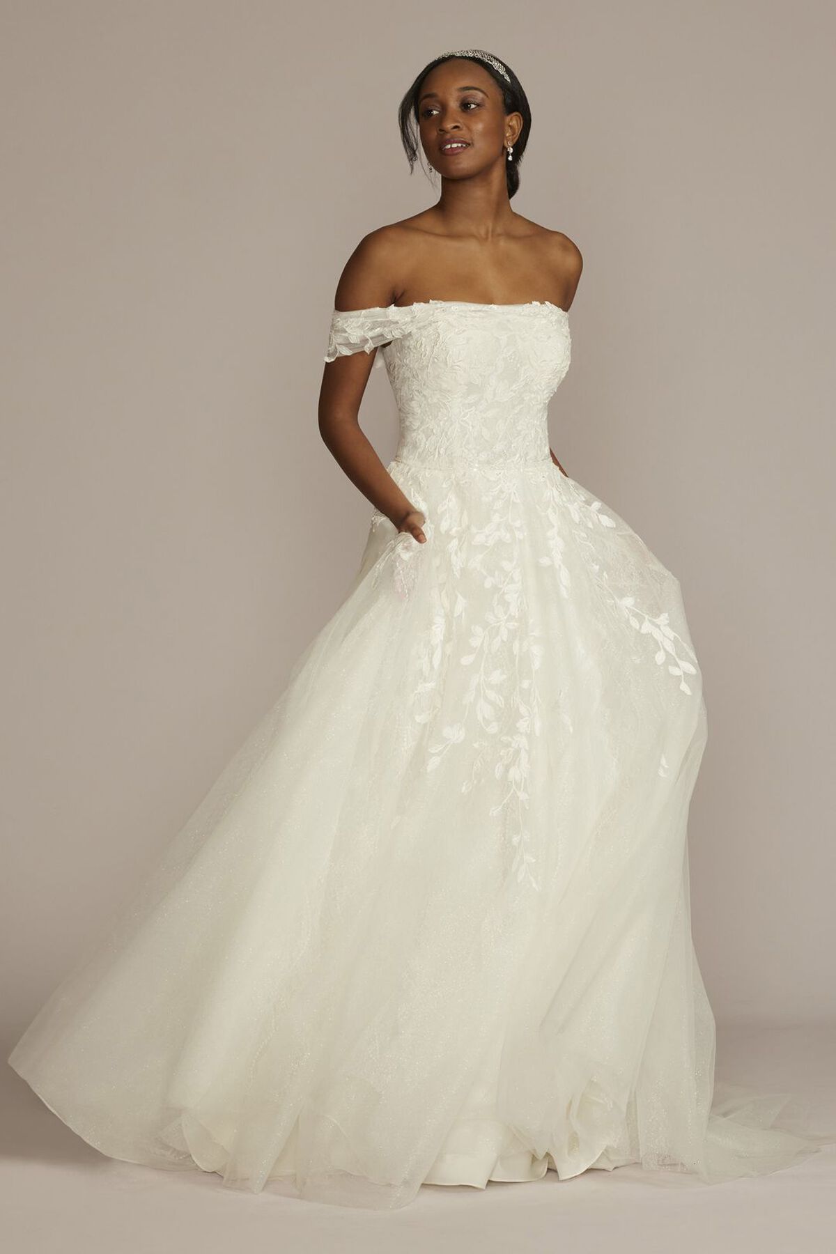 Vestido de novia l&iacute;nea A con mangas ca&iacute;das al hombro, MARFIL SOLIDO, hi-res