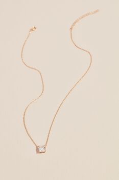 Collar con cristal cuadrado
