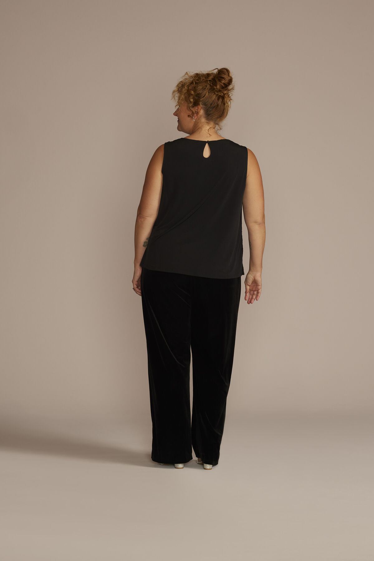 Conjunto de tres piezas con saco de terciopelo y camisa de lentejuelas, NEGRO, hi-res