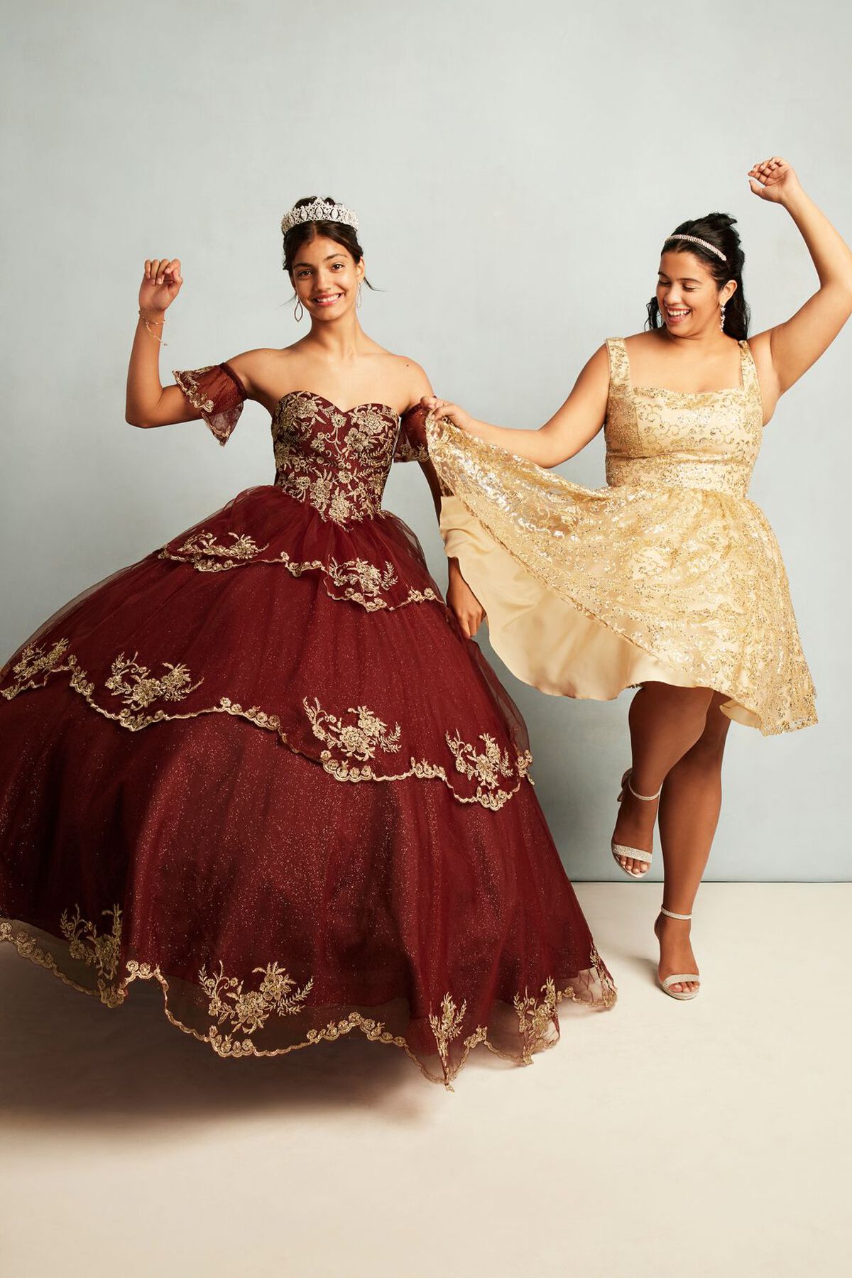 Vestido de quincea&ntilde;era rojo con encaje floral y falda de tul, VINO/DORADO, hi-res