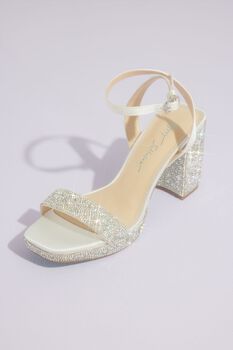 Tacones de plataforma cubierto de cristales