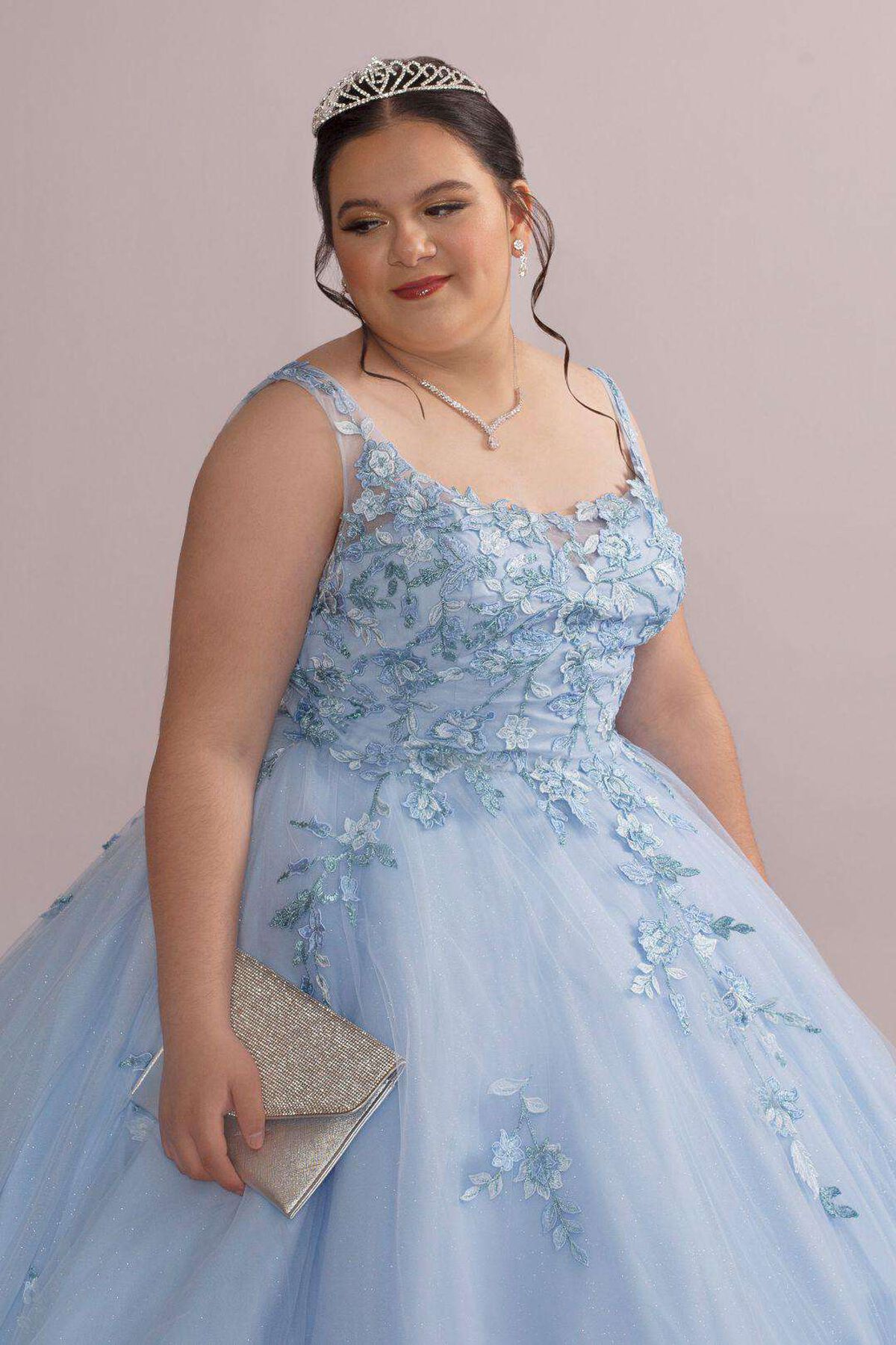 Vestido de quincea&ntilde;era con abertura en espalda y corset, CIELO AZUL, hi-res