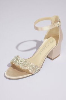 Tacones con correa de satín y cristales