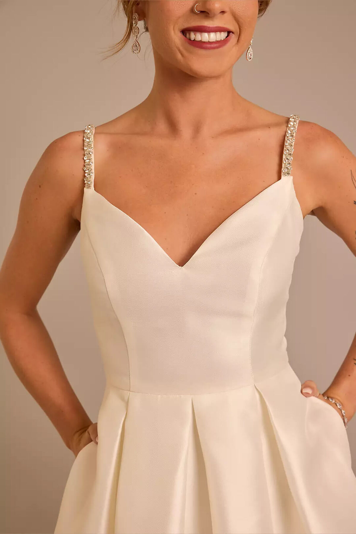 Vestido de novia escote v con tirantes de cristales, MARFIL, hi-res