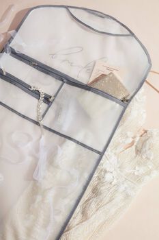 Cubre polvo para vestido con compartimientos