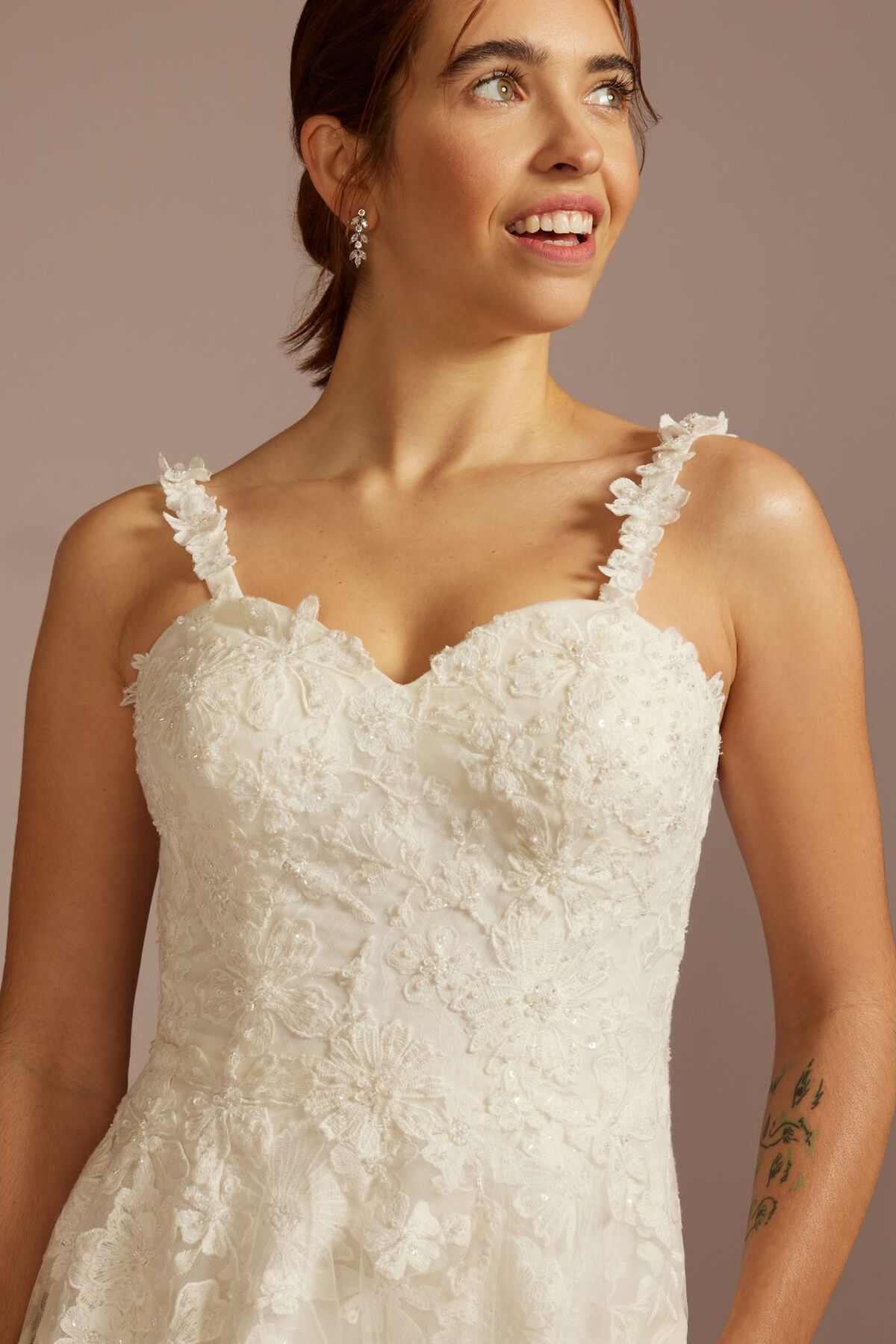 Vestido de novia l&iacute;nea A con escote coraz&oacute;n y falda de encaje, MARFIL, hi-res