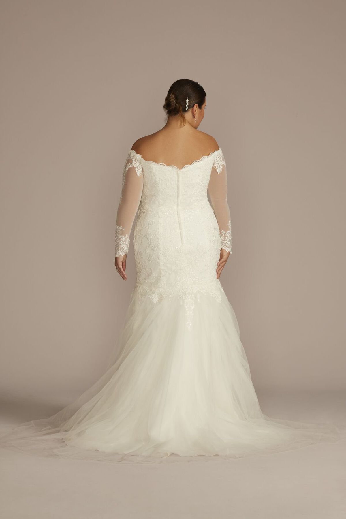 Vestido de novia sirena con mangas largas y hombros descubiertos, MARFIL, hi-res