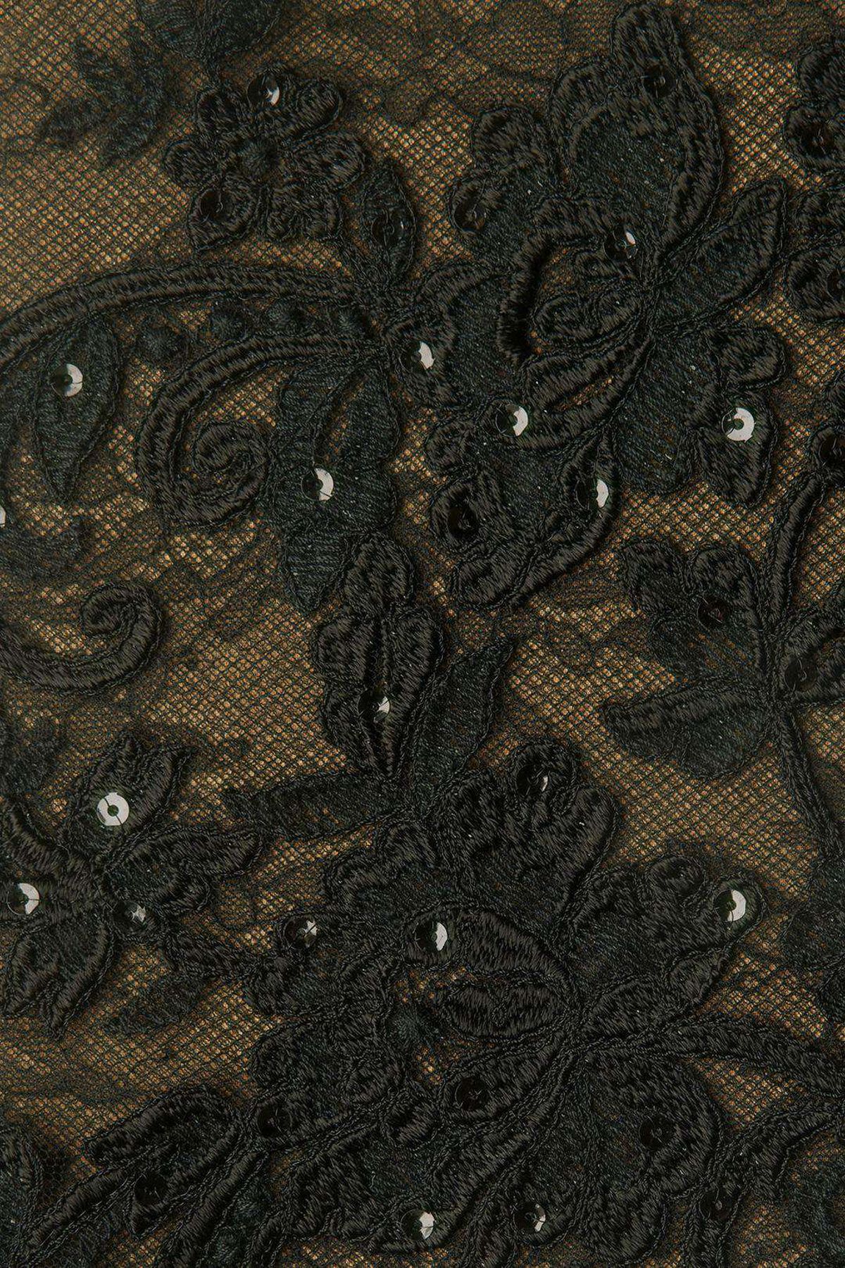 Vestido de primera comuni&oacute;n con aplicaciones de encaje y botones en espalda, NEGRO, hi-res