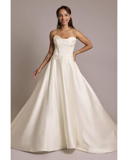 Vestido de novia satinado sin tirantes