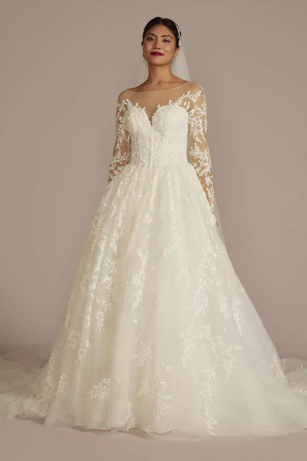 Vestido de novia con mangas y escote ilusi&oacute;n, MARFIL/PIEDRA, hi-res