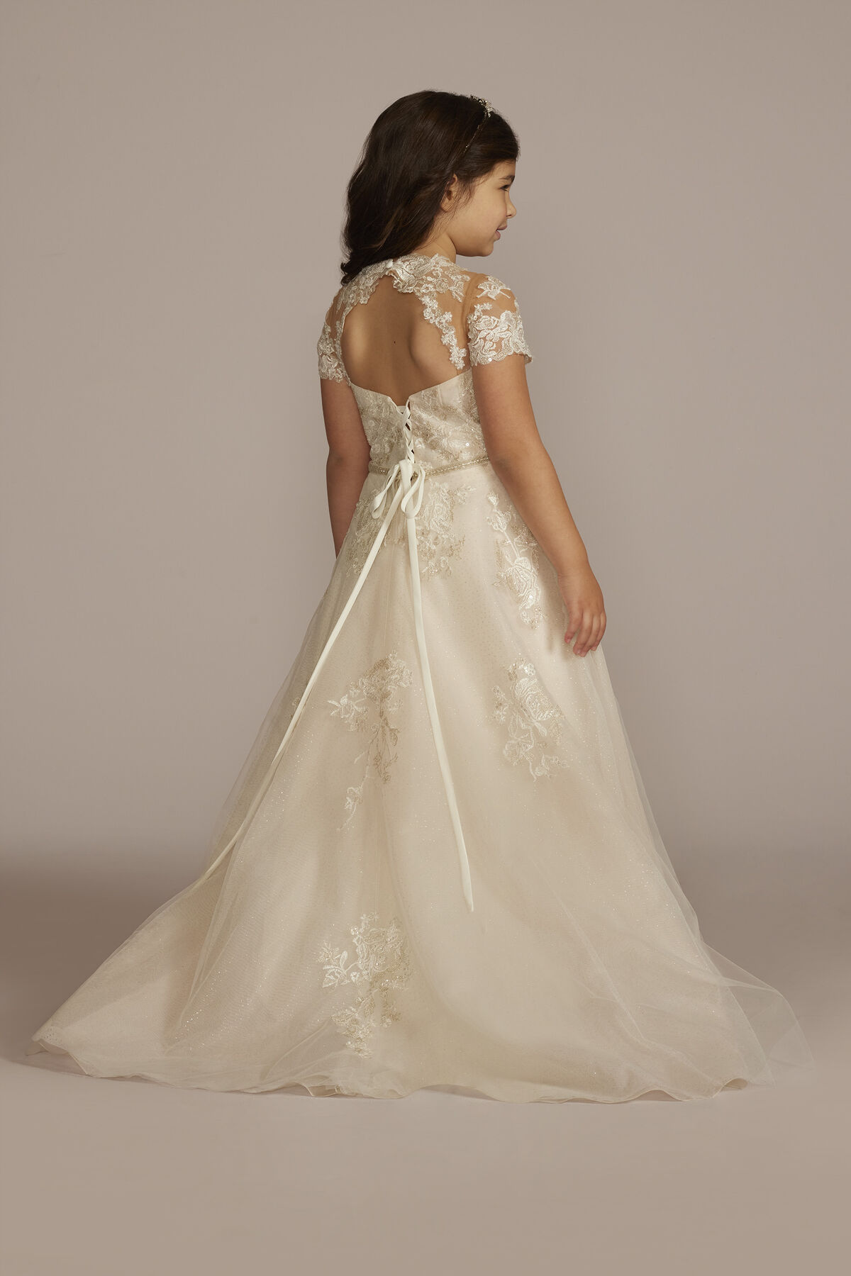 Vestido de primera comuni&oacute;n con mangas y aplicaciones de encaje, MARFIL/PIEDRA, hi-res