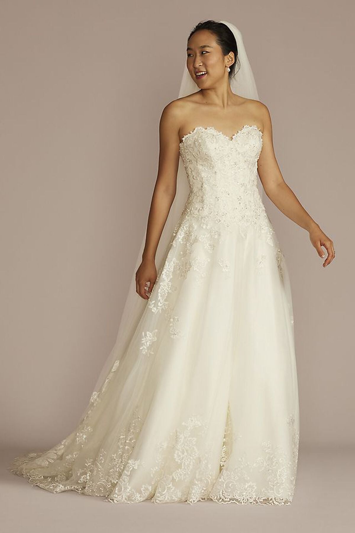 Vestido de novia princesa strapless con escote coraz&oacute;n, MARFIL, hi-res