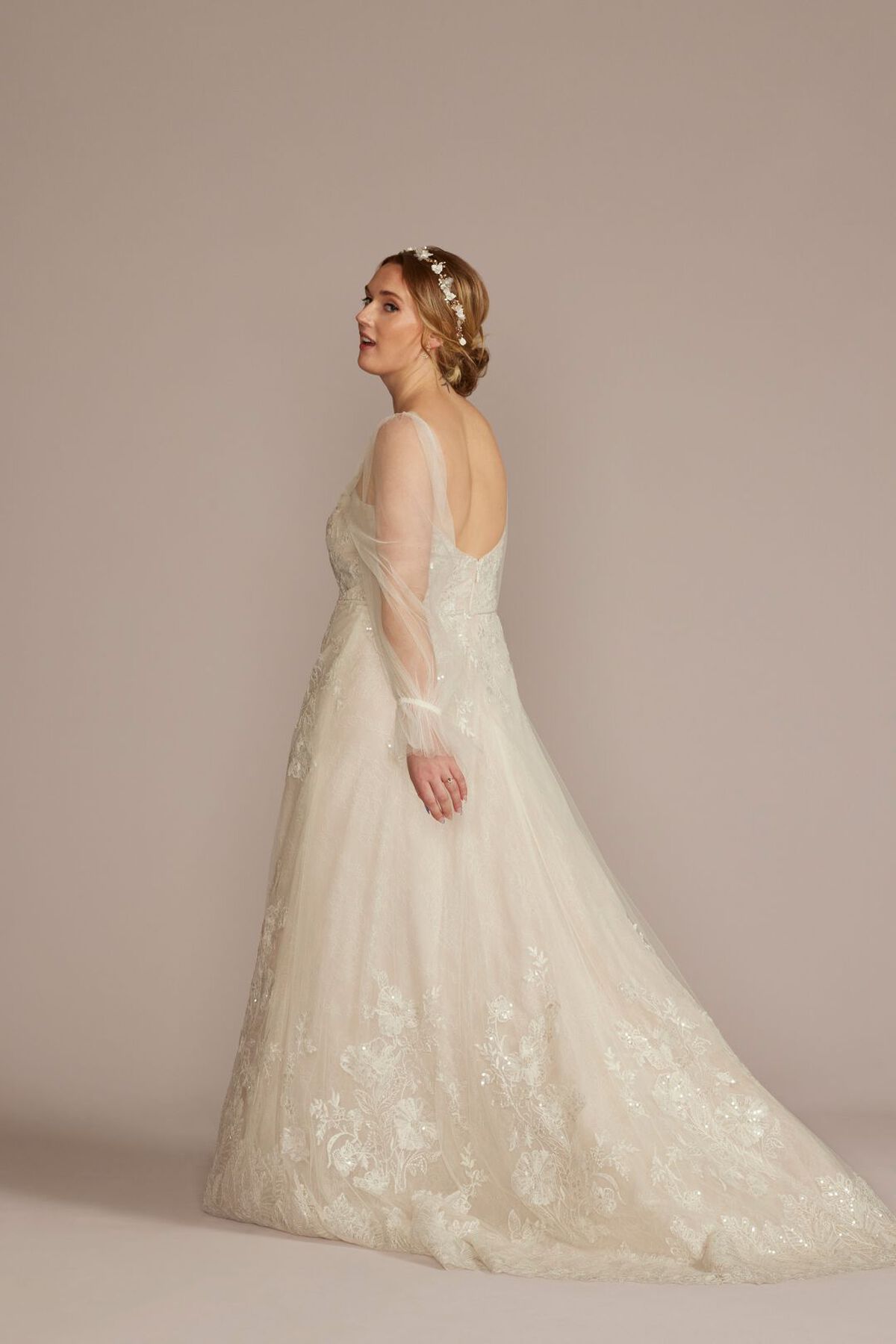Vestido de novia l&iacute;nea A con mangas largas de tul, MARFIL/CASHMERE, hi-res
