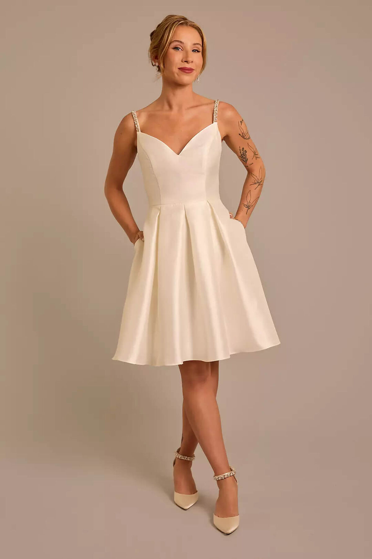 Vestido de novia escote v con tirantes de cristales, MARFIL, hi-res