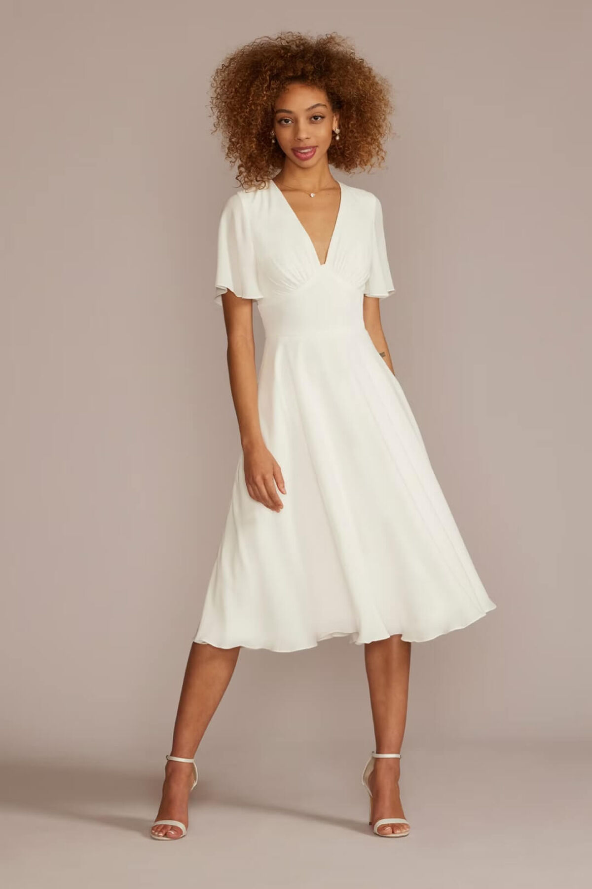 Vestido de novia midi con mangas cortas y escote V, BLANCO SUAVE, hi-res