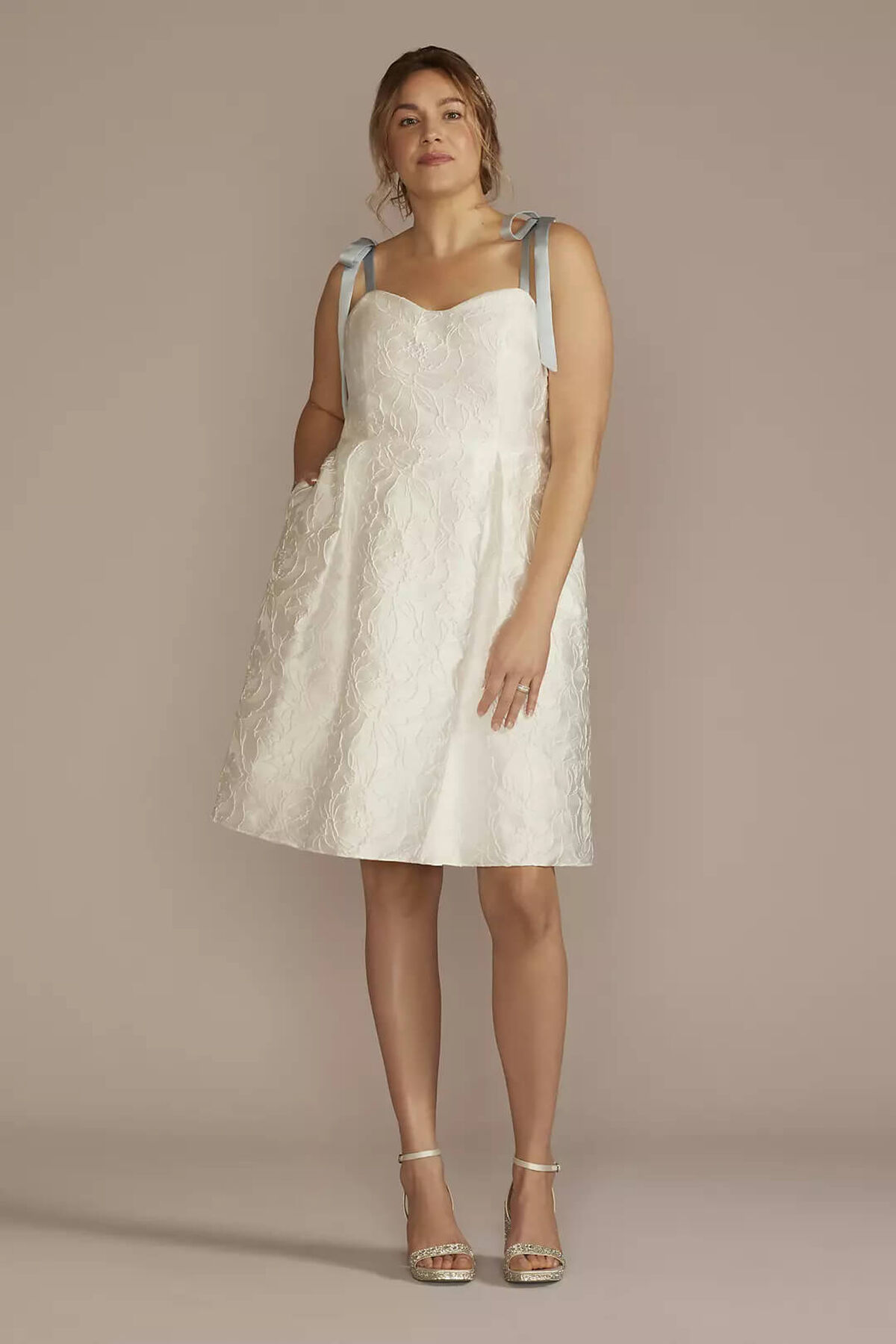 Vestido de novia corto con tirantes, BLANCO SUAVE, hi-res