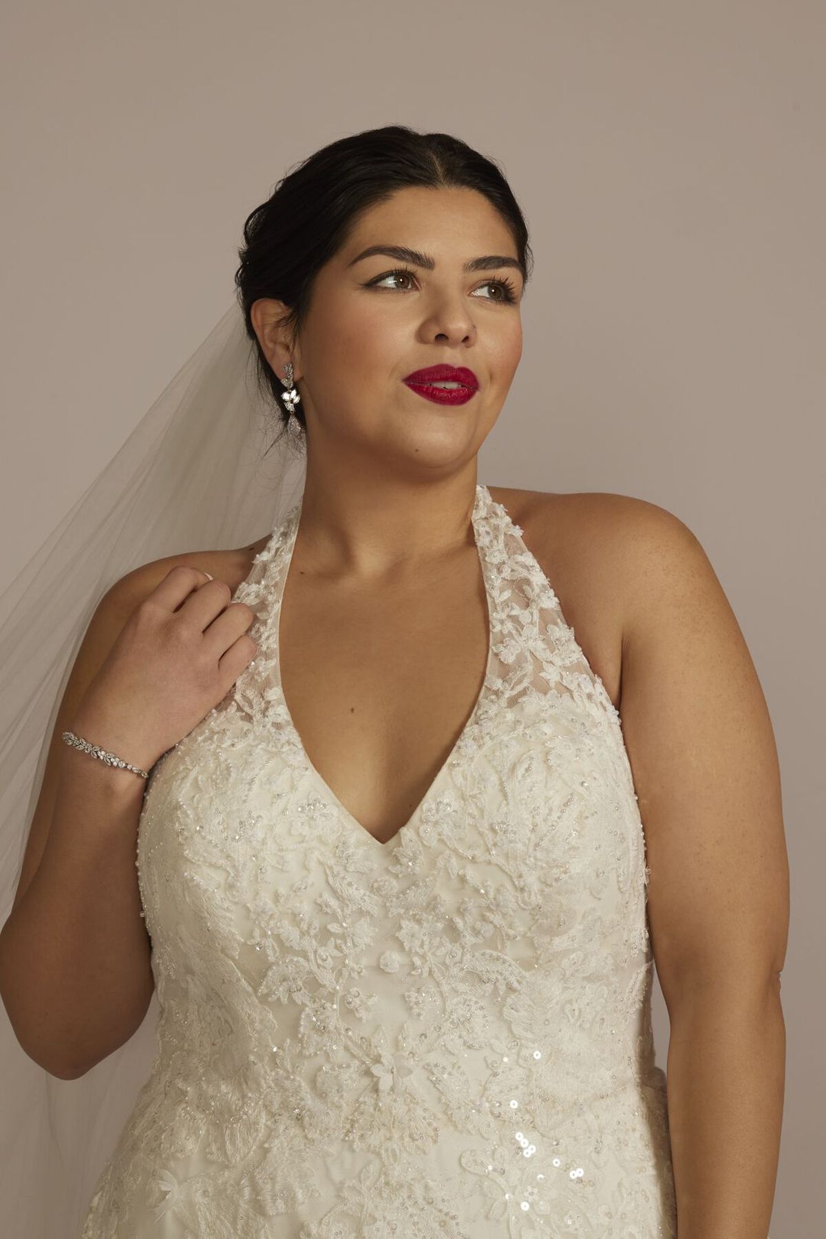 Vestido de novia l&iacute;nea A con pedrer&iacute;a y escote halter, MARFIL/PIEDRA, hi-res
