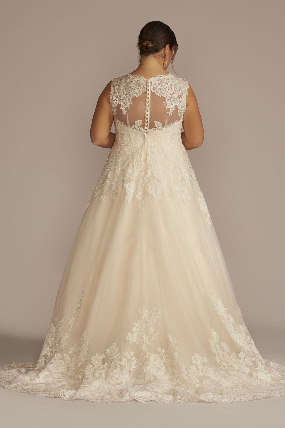Vestido de novia princesa con espalda ilusi&oacute;n y aplicaciones de encaje, MARFIL CH, hi-res