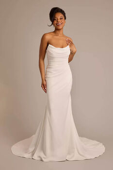 Vestido de novia corte sirena con drapeado