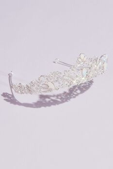 Tiara filigrana con cristales y ópalo