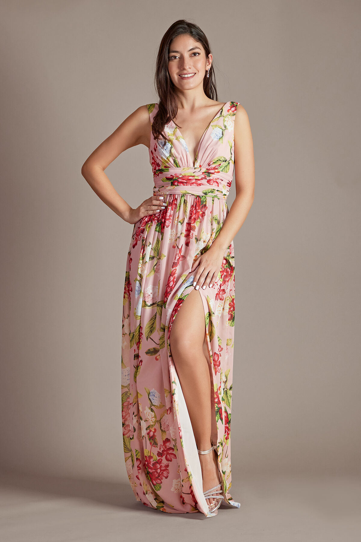 Vestido largo de chif&oacute;n con plisado en cintura y estampado floral, ESTAMPADO, hi-res