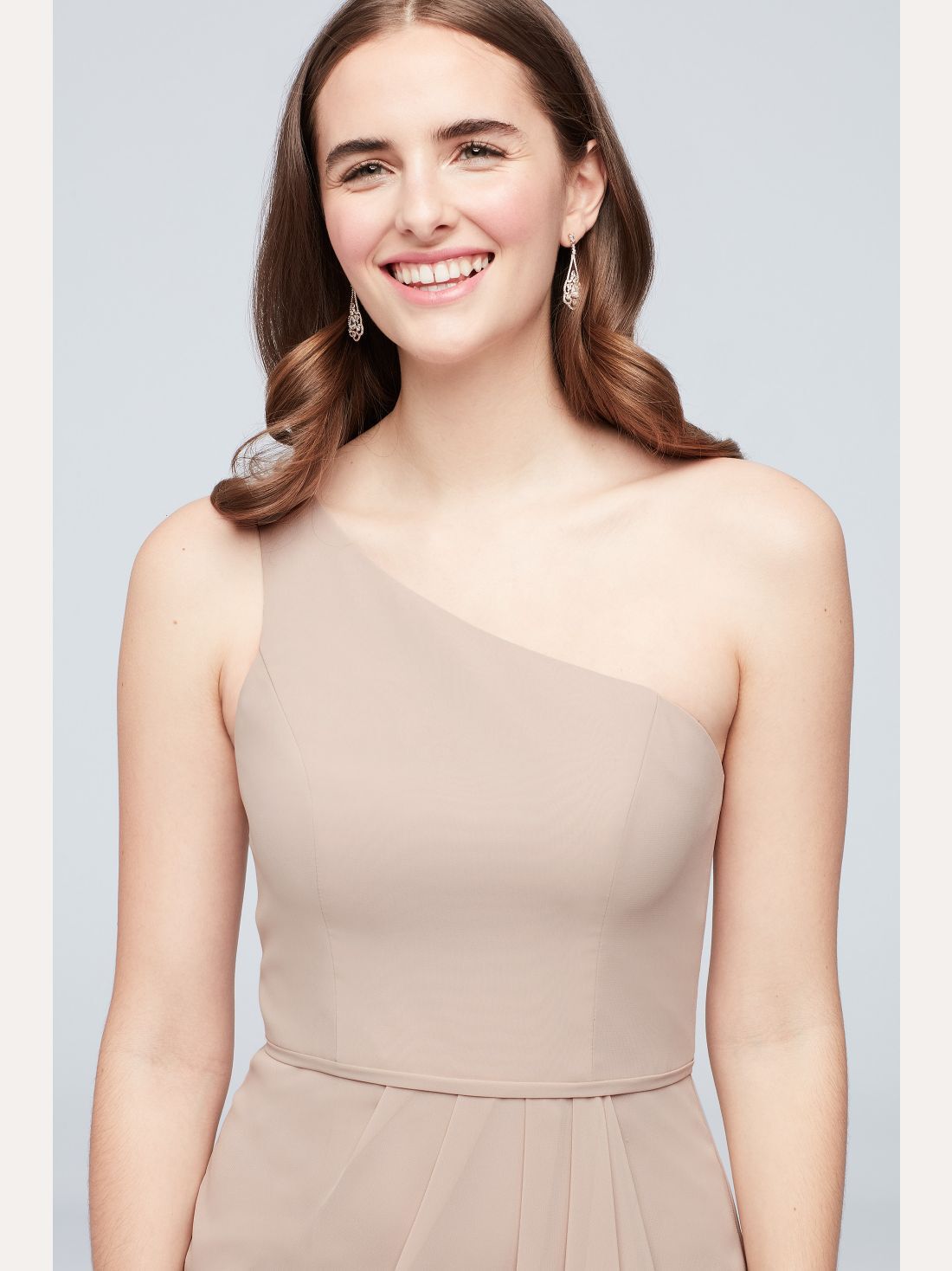Vestido con store escarolas para dama