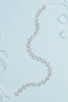 Cintur&oacute;n con cristales en forma de hoja