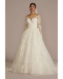 Vestido de novia con mangas y escote ilusión