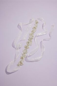 Cinturón floral con ópalos y cristales