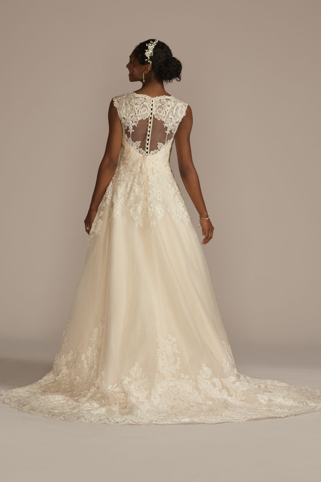 Vestido de novia princesa con espalda ilusión y aplicaciones de encaje, MARFIL CH, hi-res