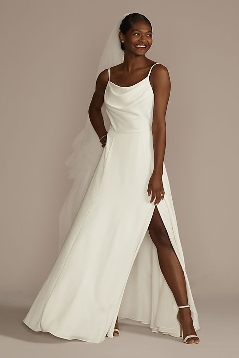 Vestido de novia linea A liso de satin