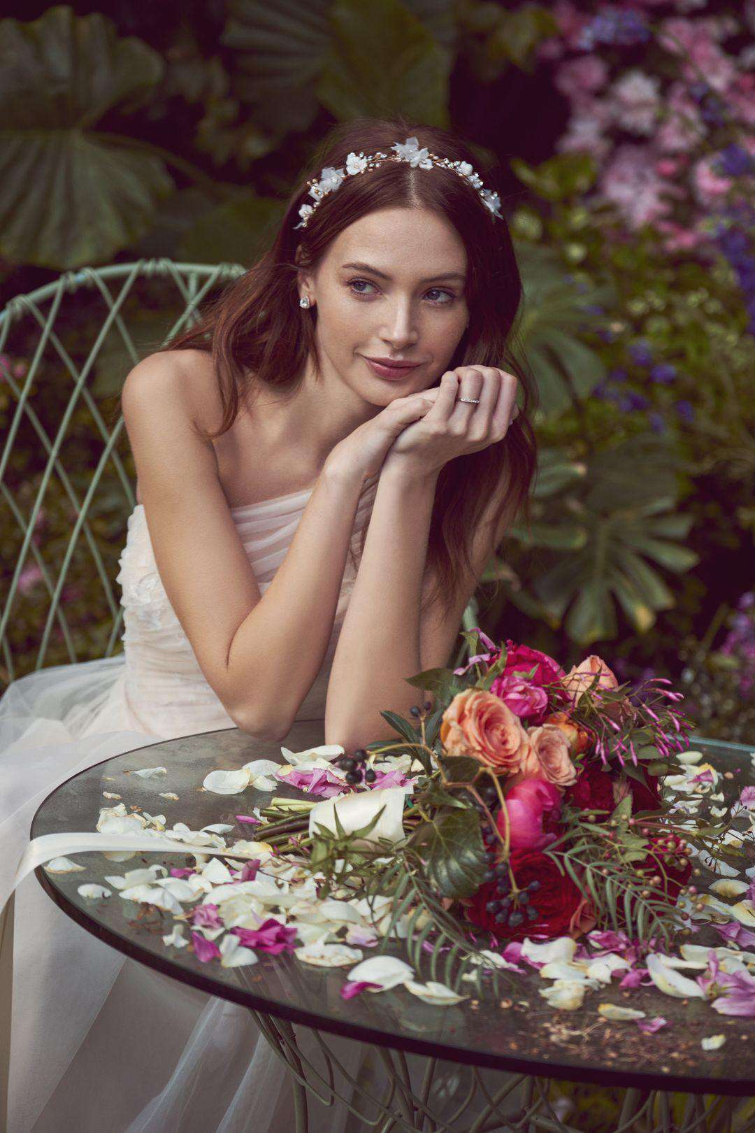 Diadema con flores 3d y perlas, ROSA ORO, hi-res