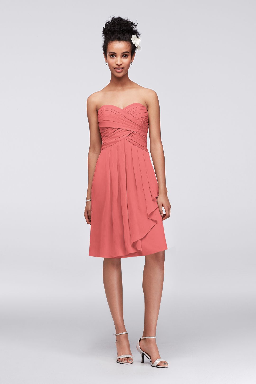 Vestido de dama corto con escote corazón, ARRECIFE CORAL, hi-res