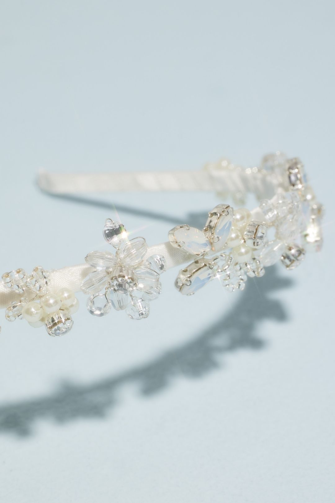 Diadema con flores de cristales, PLATA, hi-res