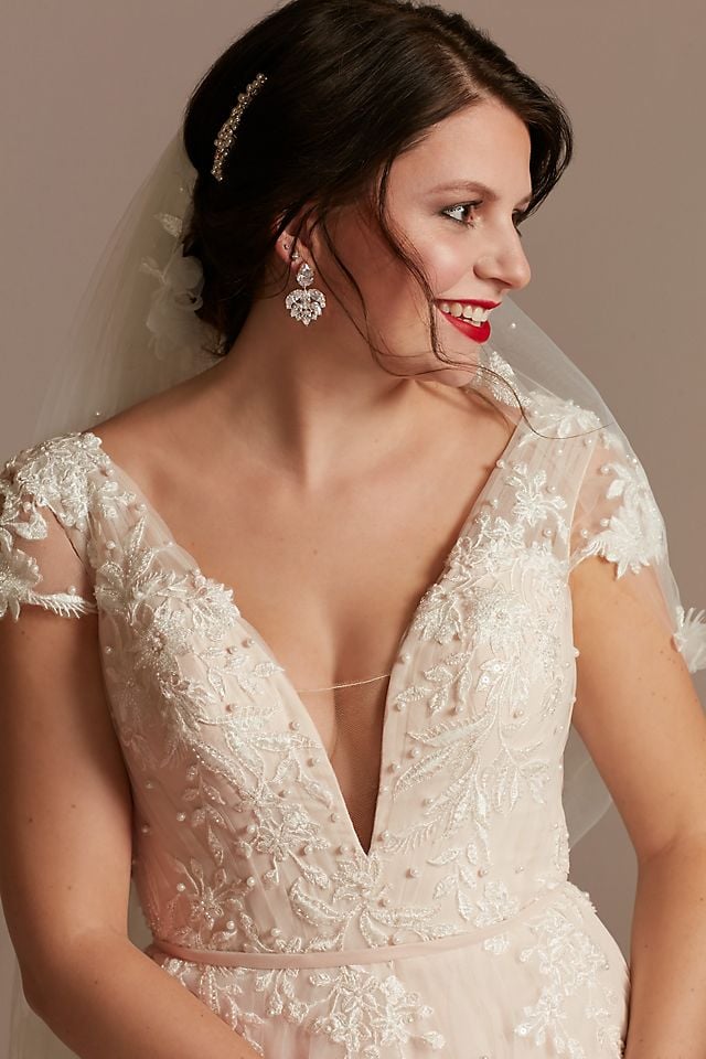 Vestido de novia línea A con aplicaciones florales y perlas, MARFIL/PIEDRA, hi-res