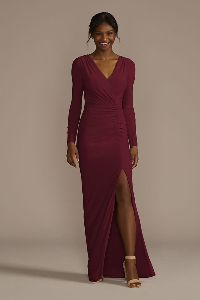 Vestido de dama con manga larga y abertura en pierna, VINO, hi-res