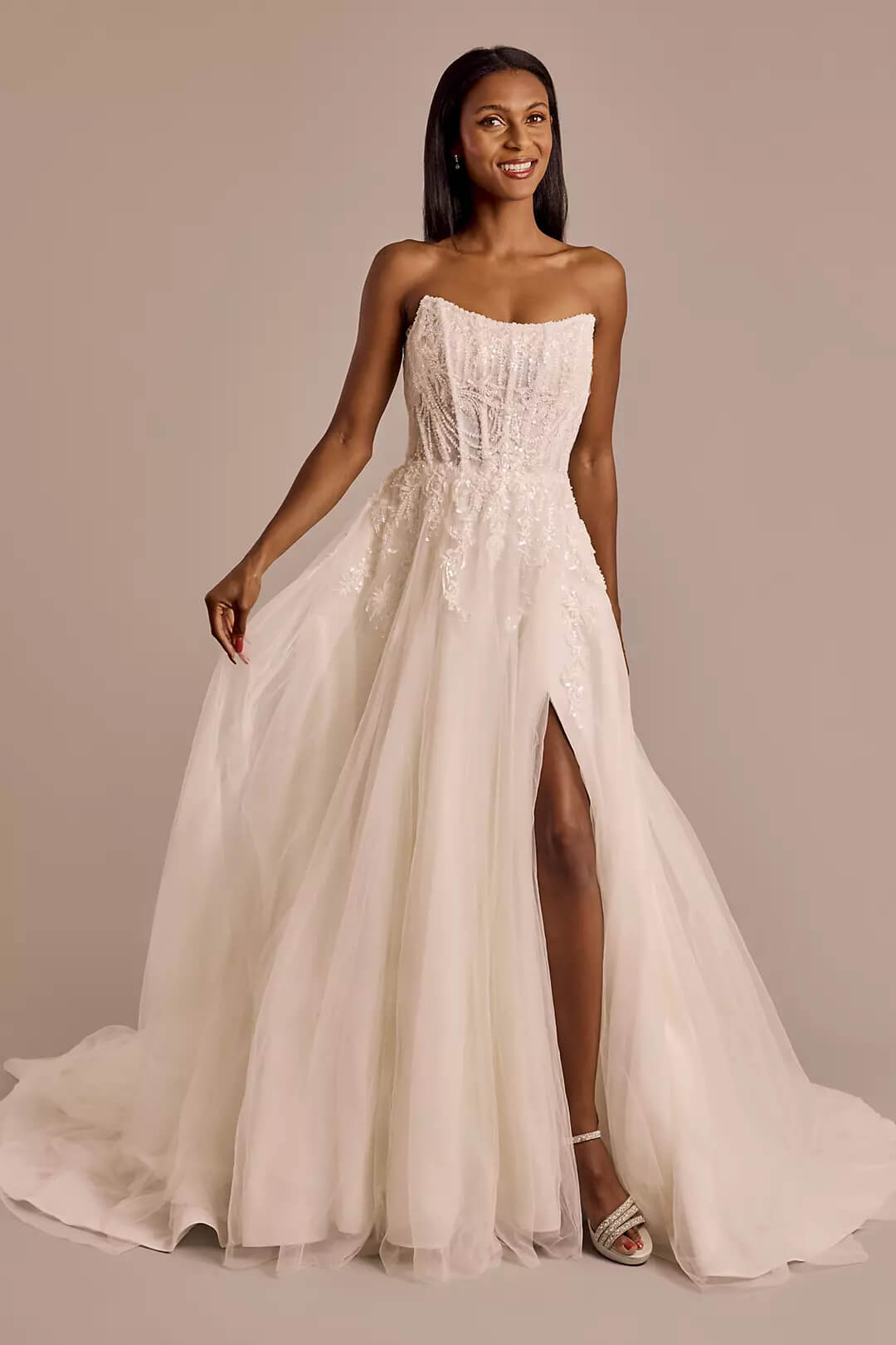 Vestido de novia con corset y aplicaciones de encaje, MARFIL, hi-res