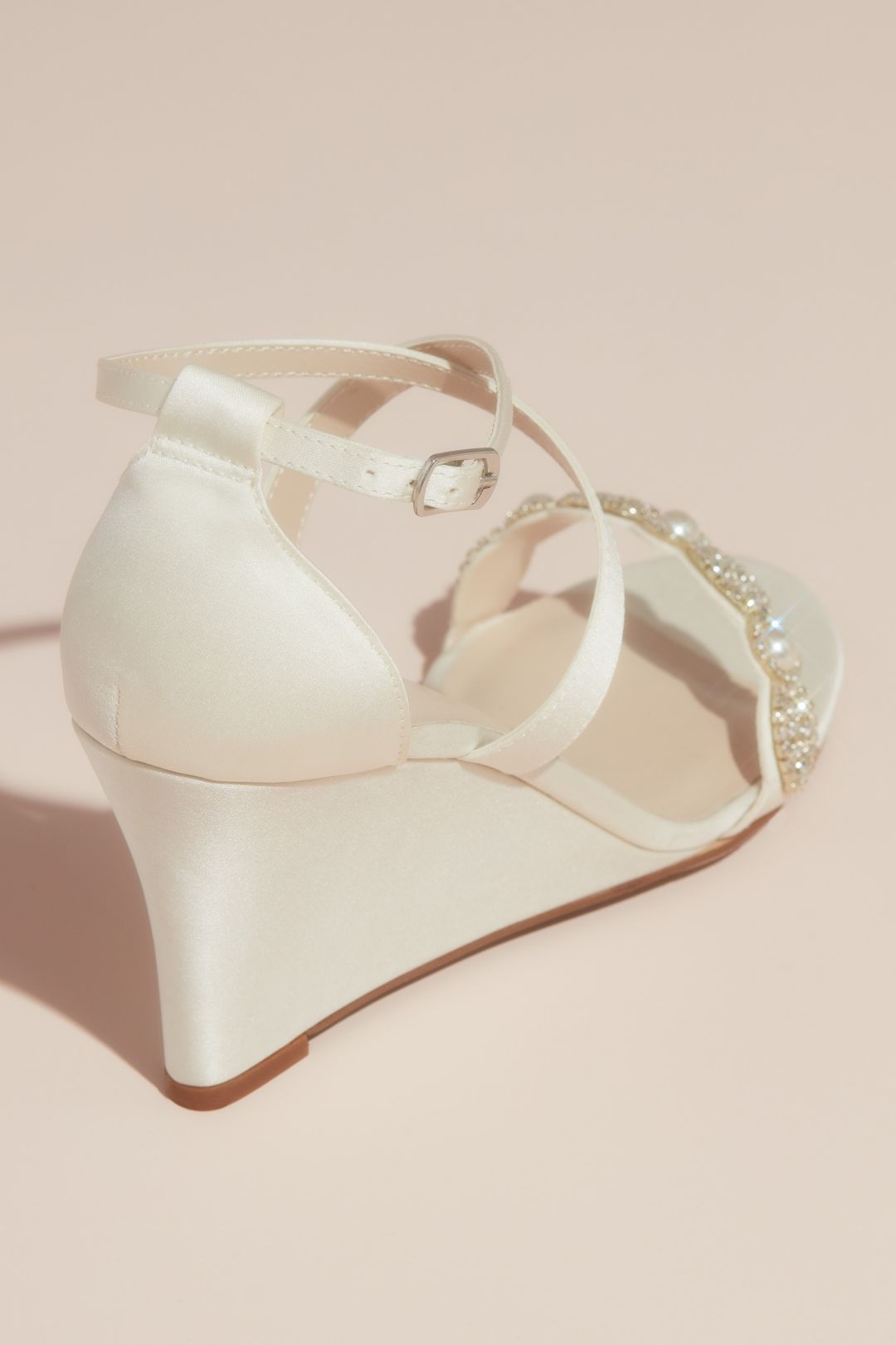 Zapatilla de novia con aplicación de pedrería y perlas, MARFIL, hi-res