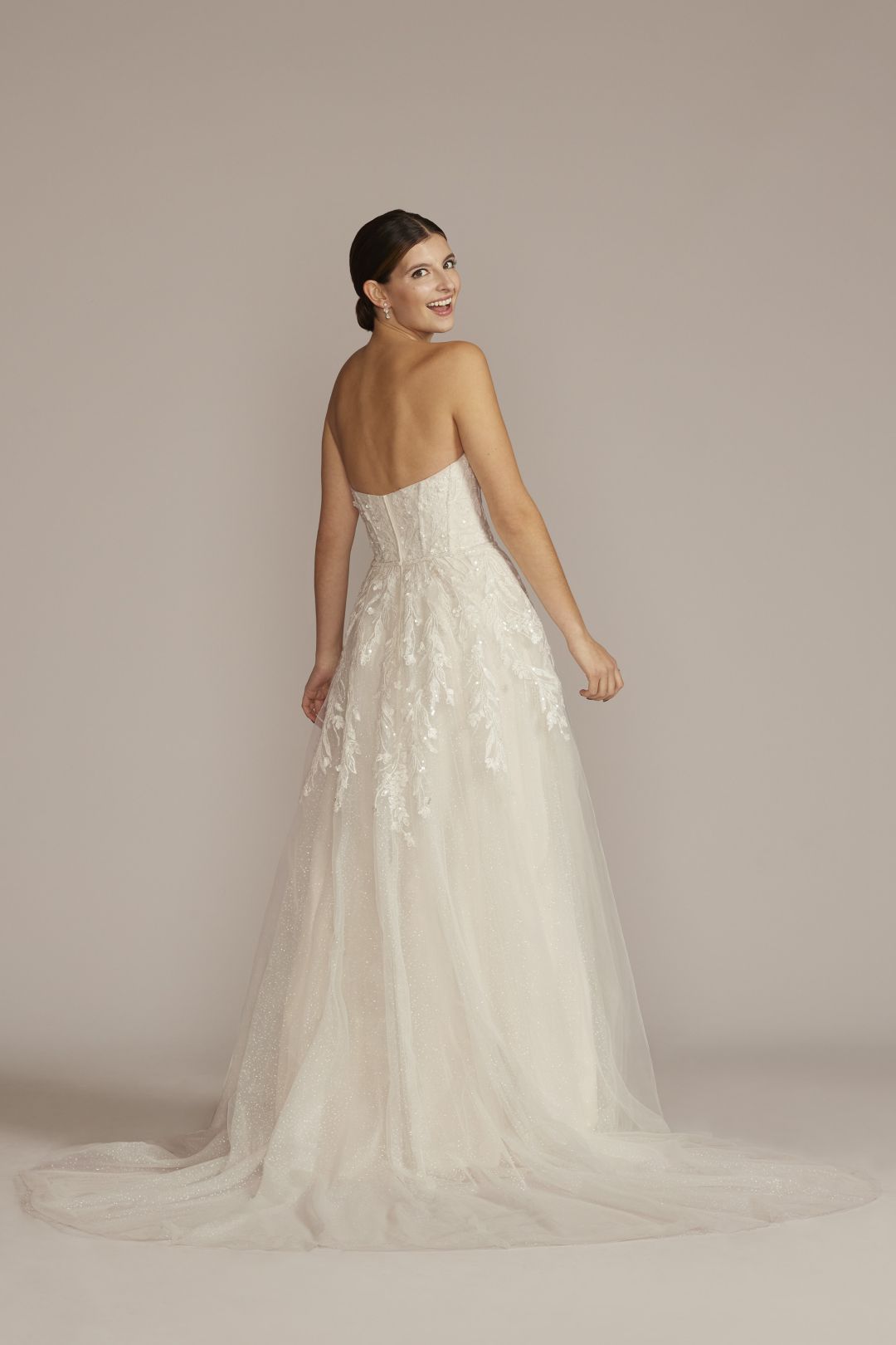Vestido de novia strapless con aplicaciones de brillante pedrería, MARFIL NACARADO, hi-res