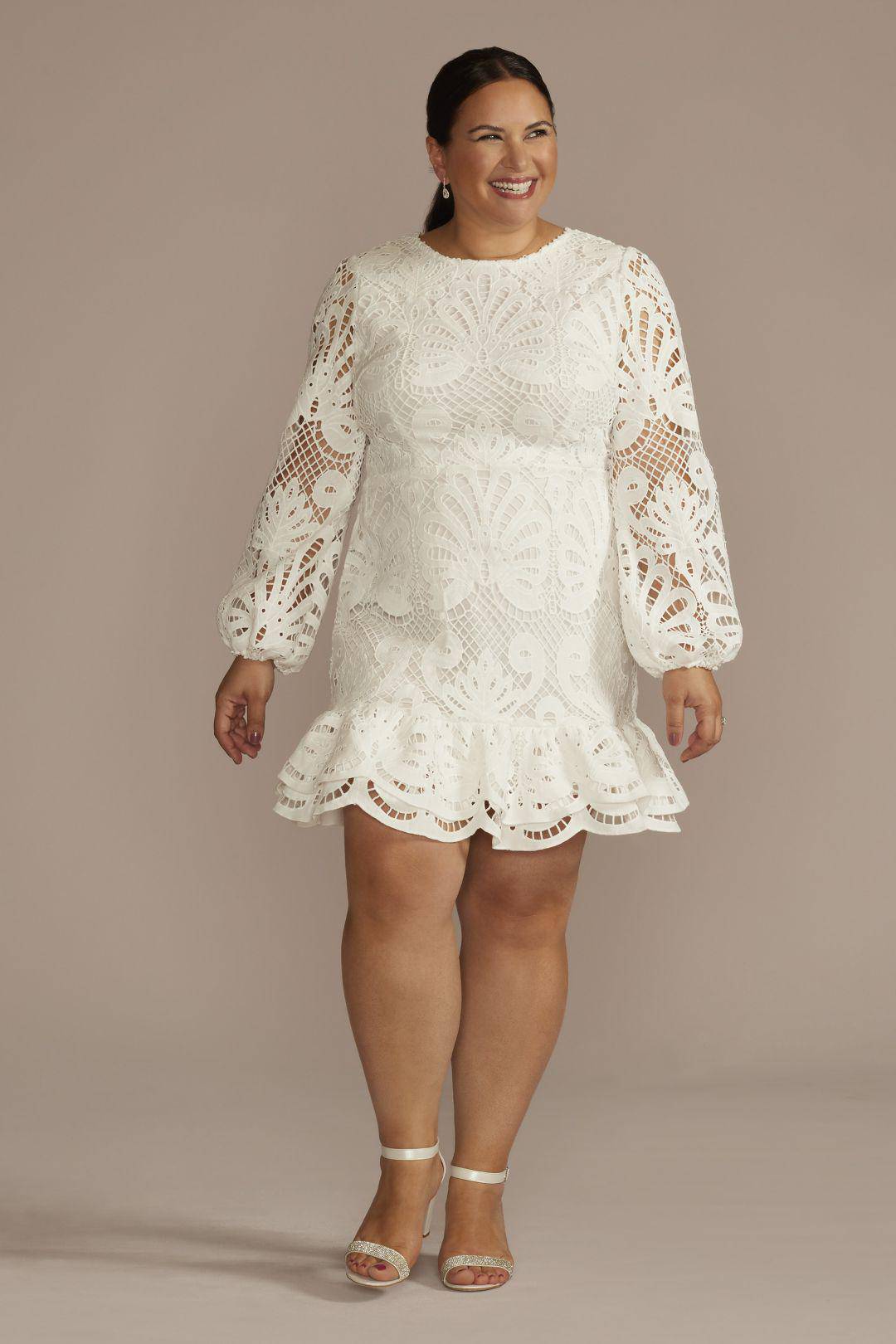 Vestido de novia corto de encaje con mangas largas, BLANCO SUAVE, hi-res