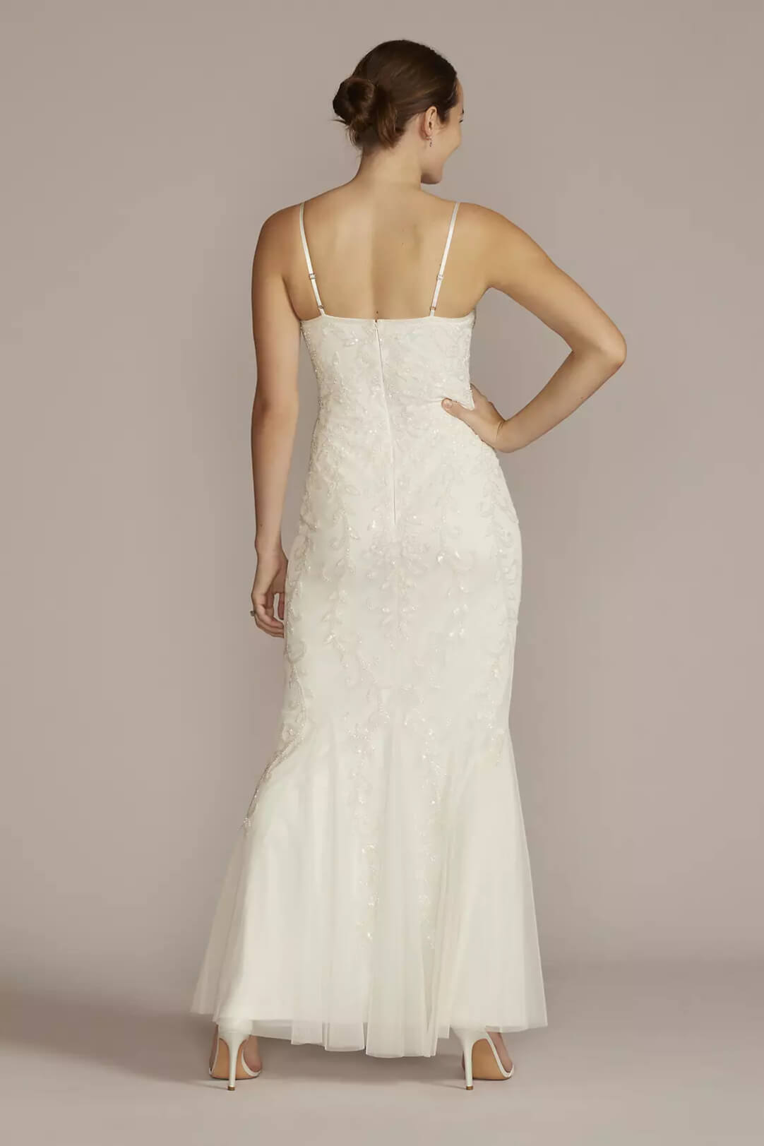 Vestido de novia con corte entallado y godet de flores y cuentas, BLANCO SUAVE, hi-res