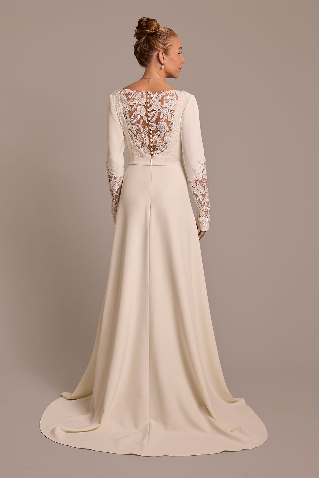 Vestido de novia recto liso con aplicaciones de encaje, MARFIL, hi-res
