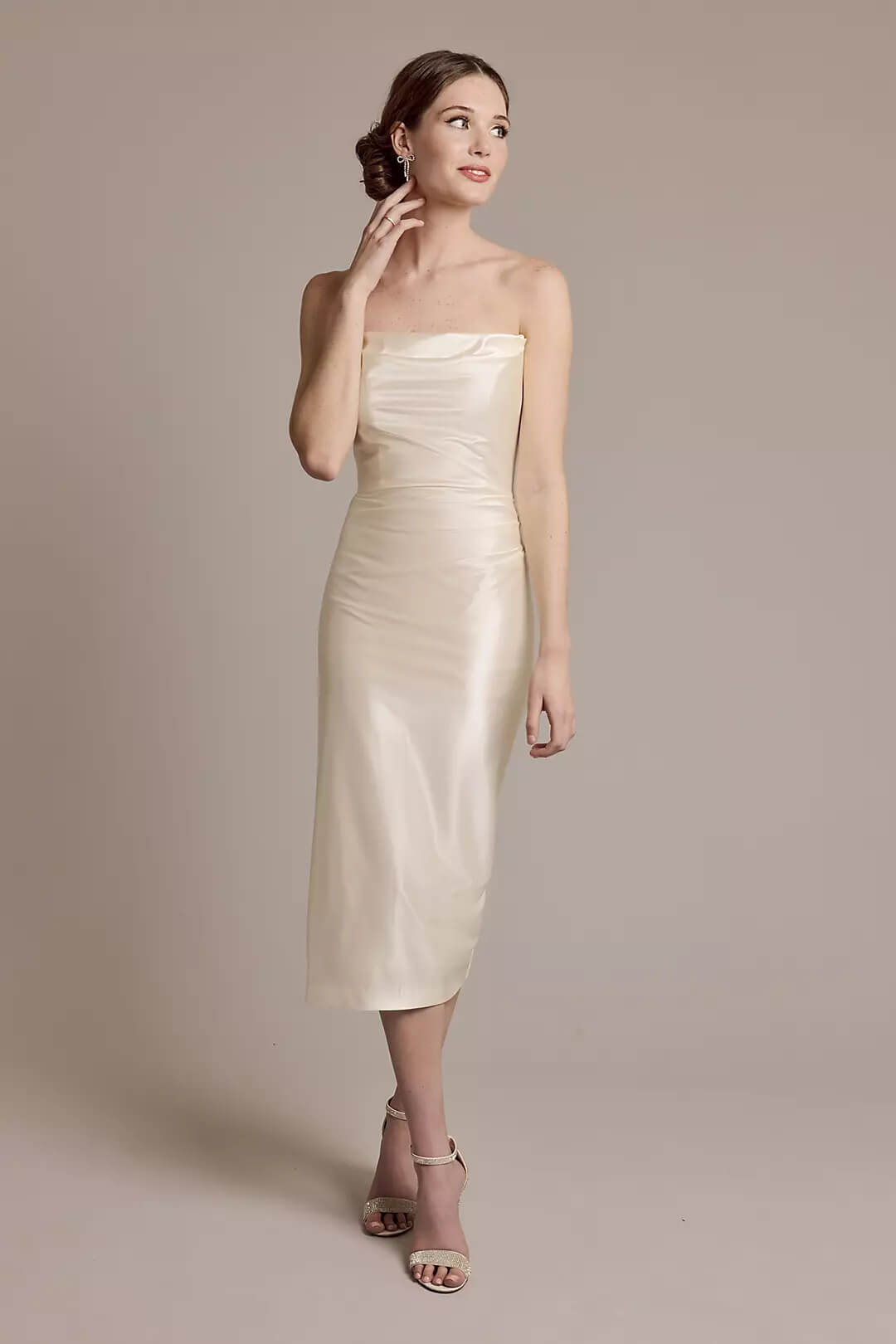 Vestido de novia recto con escote recto, MARFIL, hi-res