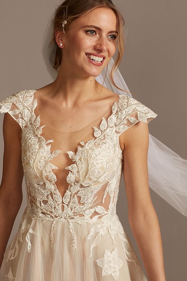 Vestido de novia línea A con transparencias y escote profundo, MARFIL/CASHMERE, hi-res