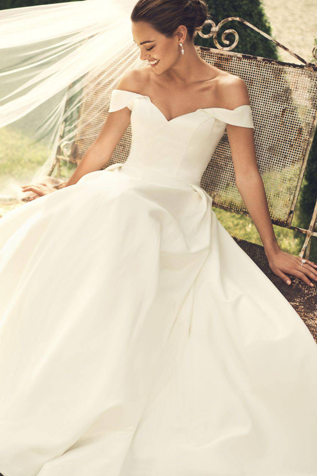 Vestido de novia princesa de satín y mangas al hombro, MARFIL, hi-res