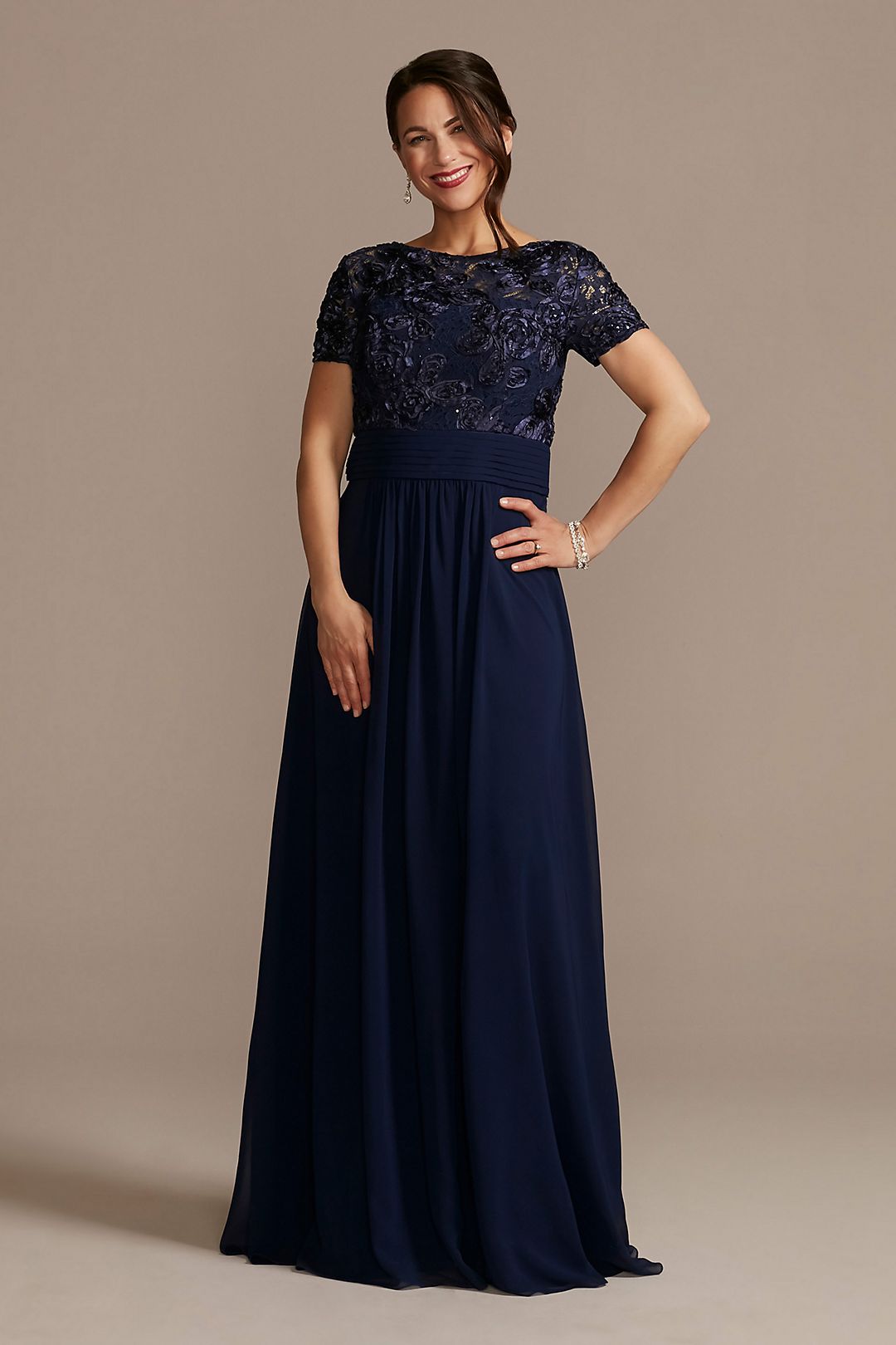 Vestido de mama de la novia online