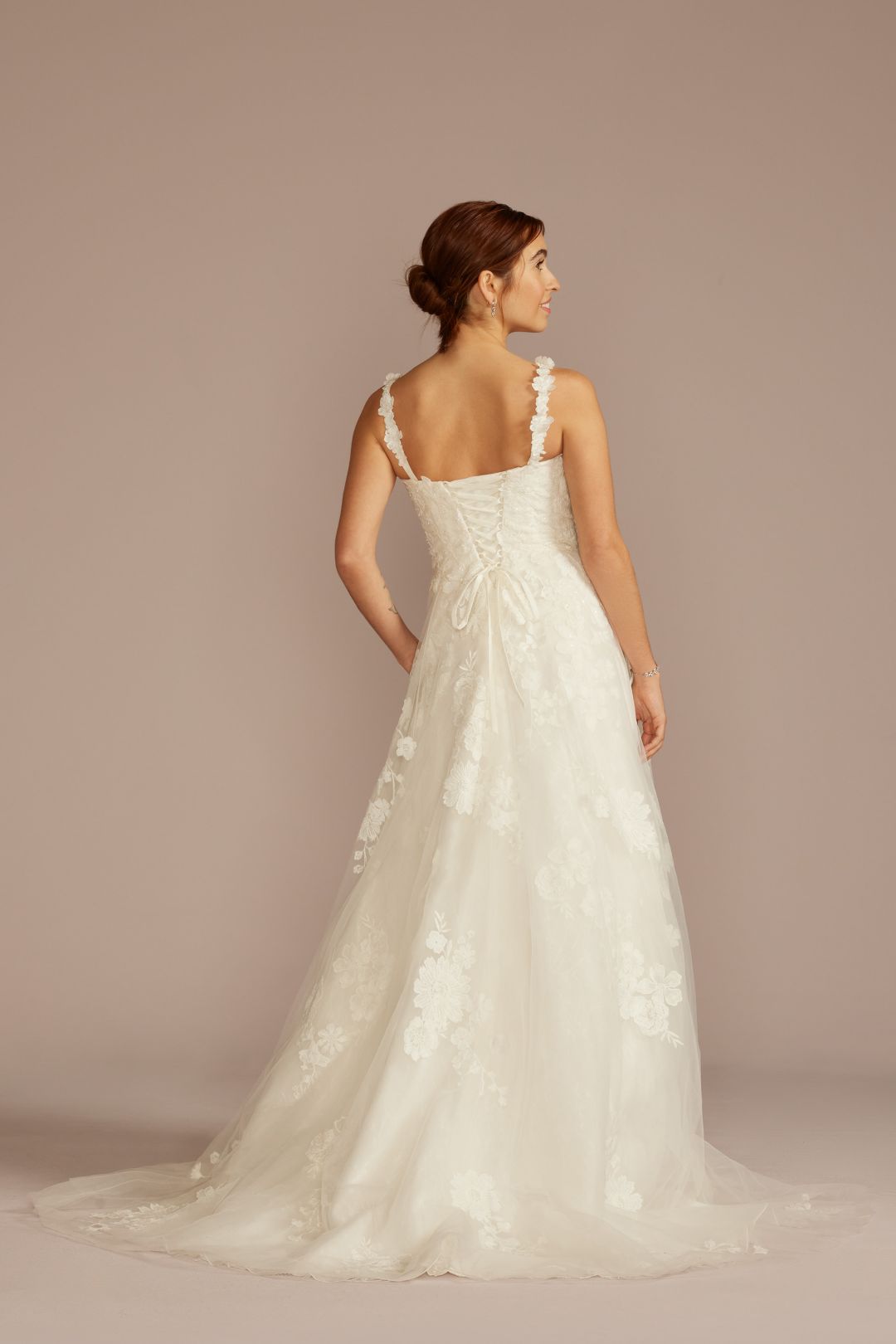 Vestido de novia línea A con escote corazón y falda de encaje, MARFIL, hi-res