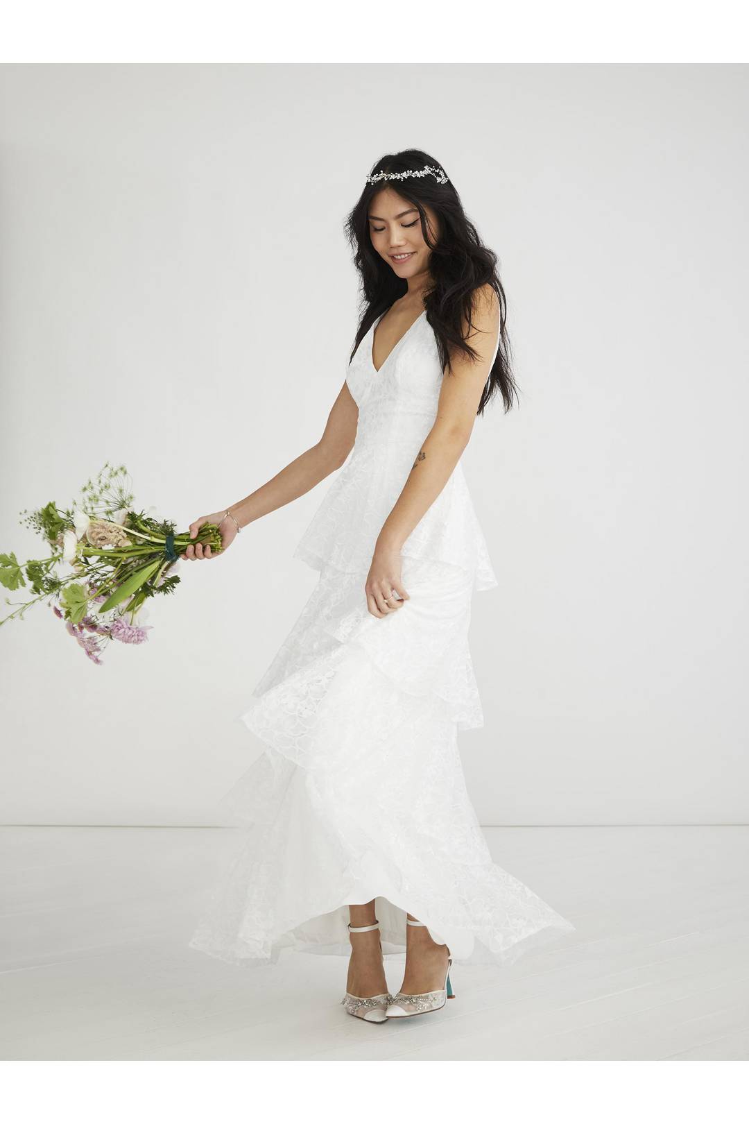 Vestido de novia línea A de encaje con falda en niveles, BLANCO SUAVE, hi-res