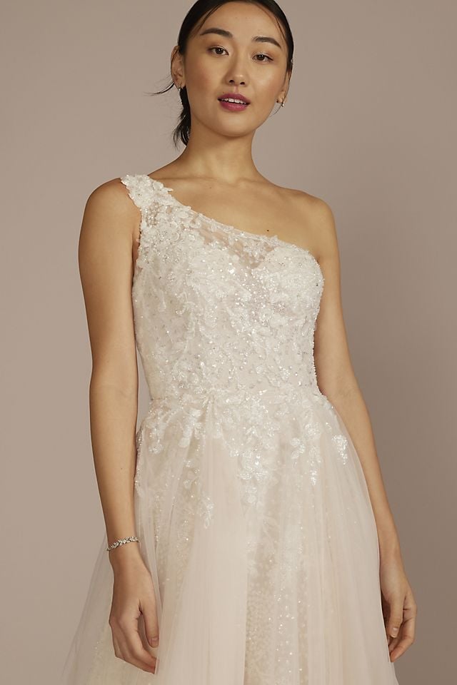 Vestido de novia línea A con escote asimétrico y falda desmontable, MARFIL/PIEDRA, hi-res